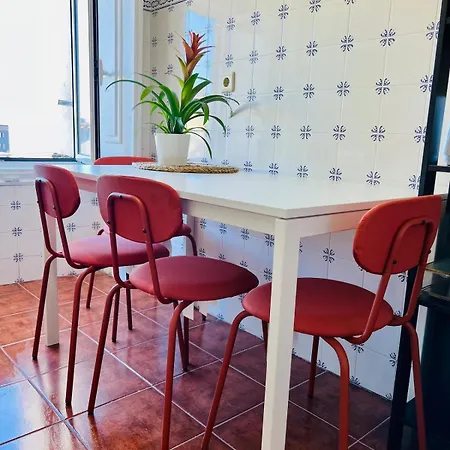 Cozy Near Bairro Alto Lisboa