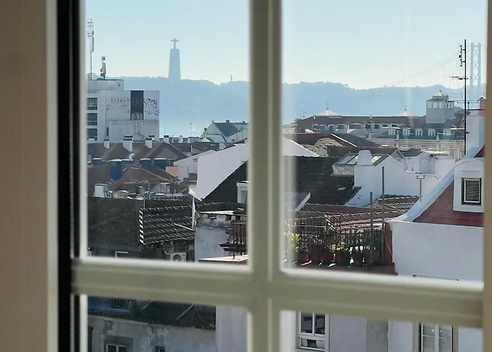 Cozy Near Bairro Alto Apartamento Lisboa