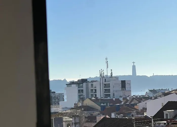 شقة Cozy Near Bairro Alto Lisboa